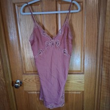 Victoria's Secret Pink Lace Trim Full Slip, Adjustable Straps, L 366334-BSW