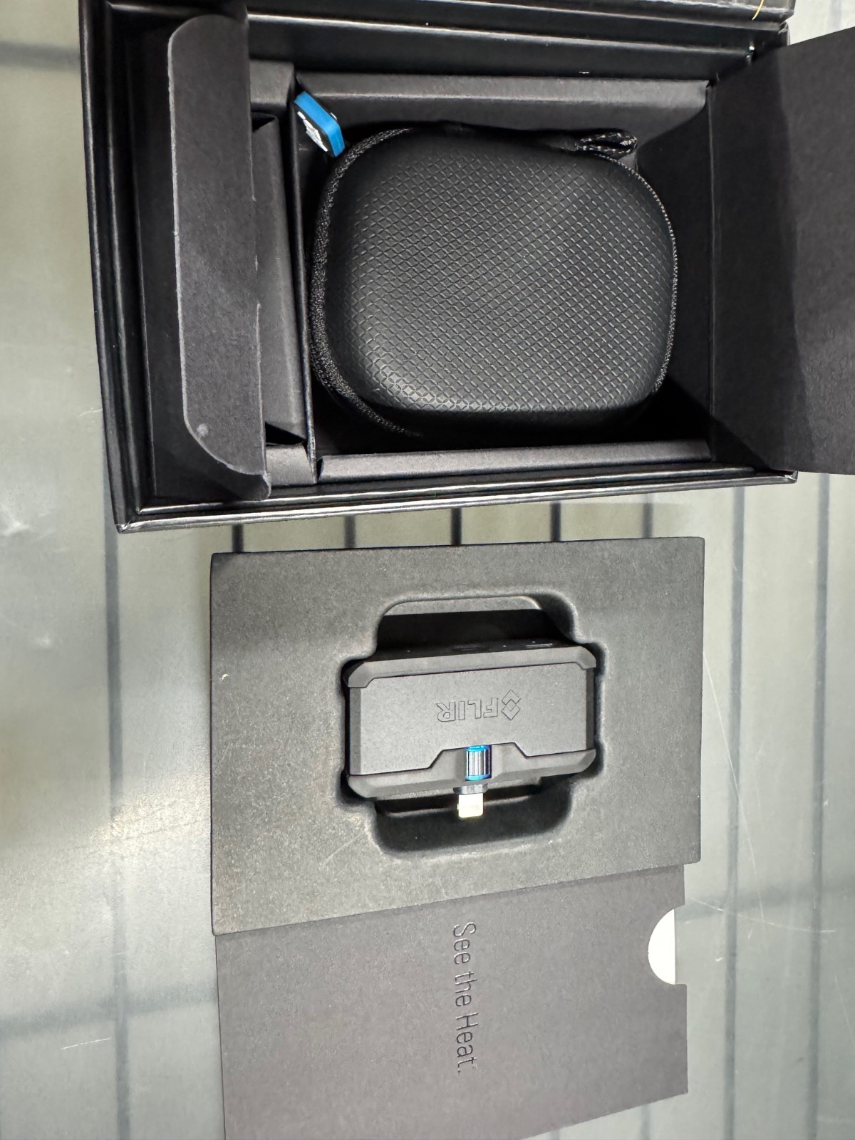 Flir One Pro Thermal Imaging Camera for iOs Iphone Ipad Lightning Port