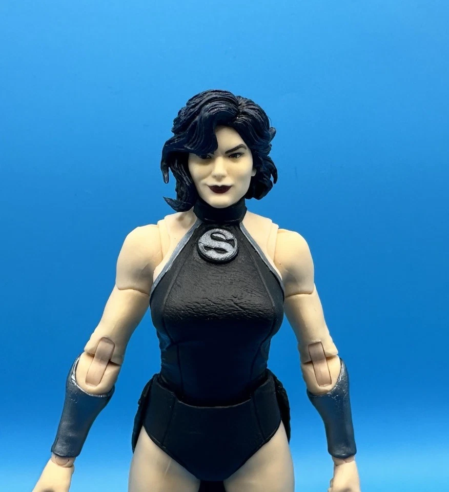 "Figura de acción McFarlane DC Multiverse Syndicate Super Woman 7"" ¡Envío rápido!! Foto 2 de 3