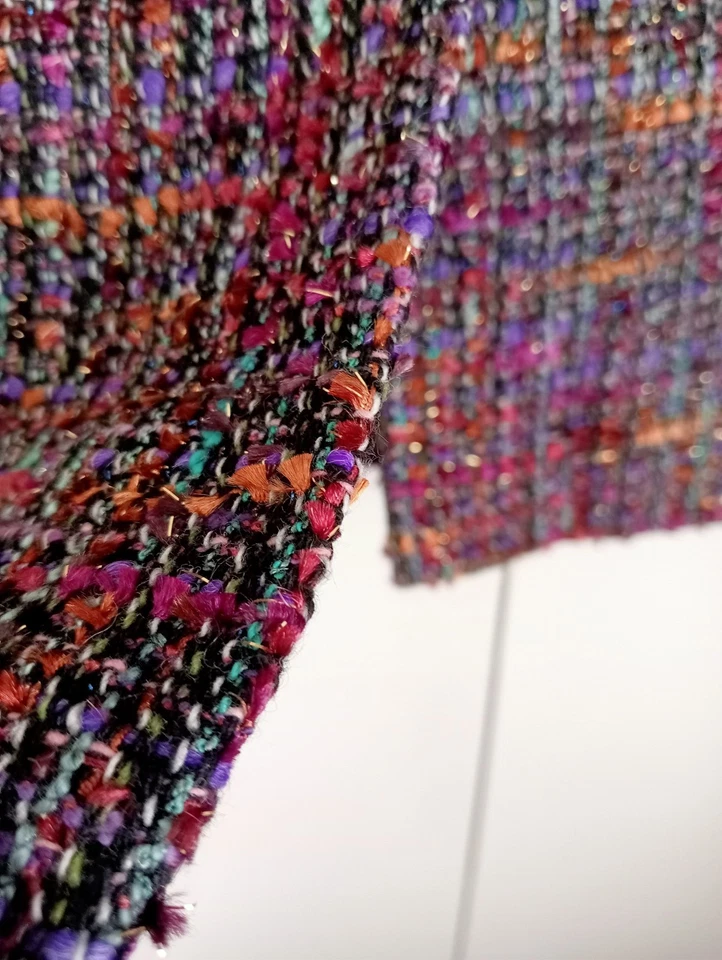 Pure Collection Textured Pencil Skirt - Size 16 - New with Tags - Image 4 of 4