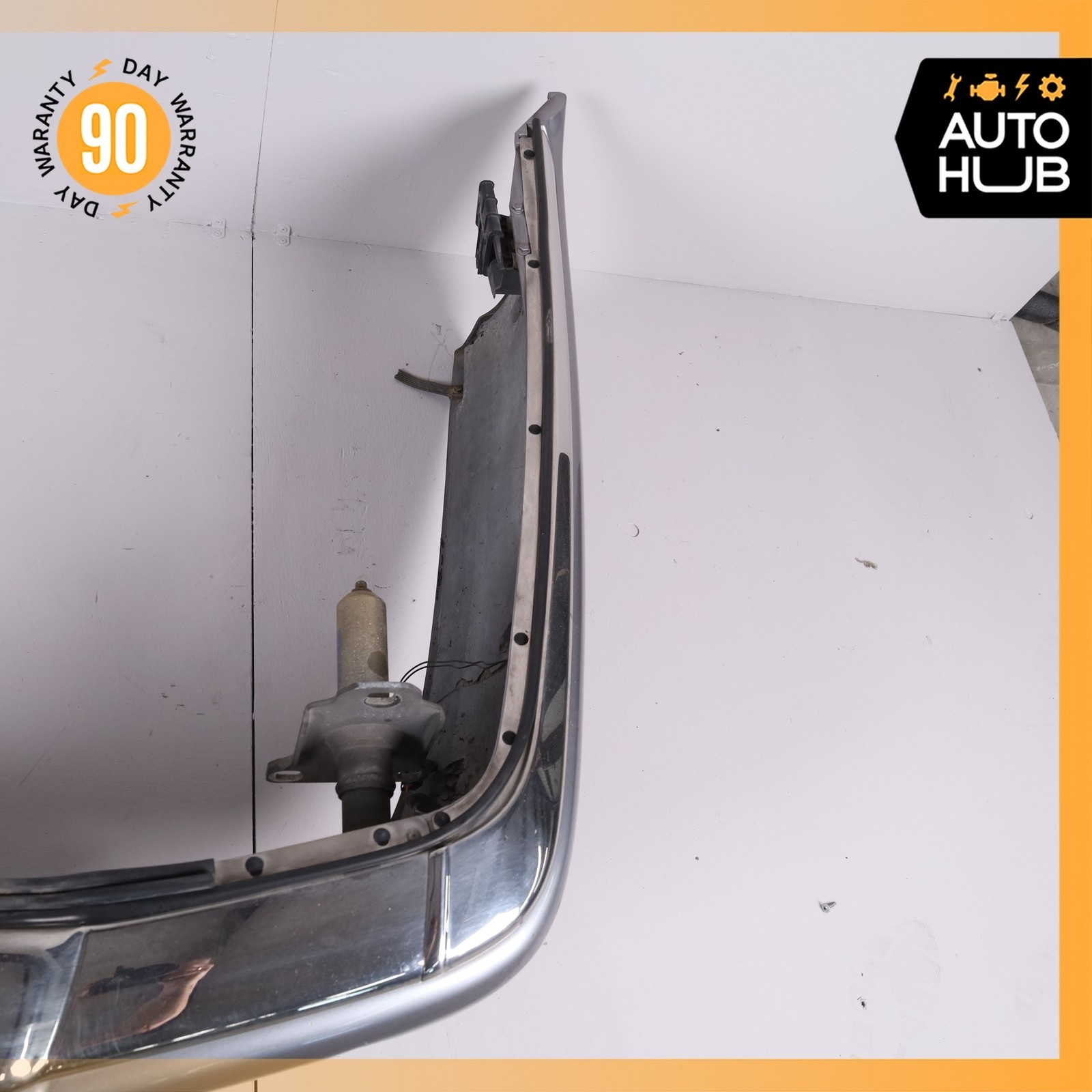 00-02 Rolls Royce Silver Seraph Rear Bumper Cover Assembly Silver OEM