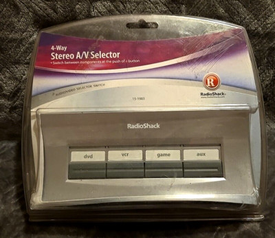 Radio Shack Audio Video Selector AV 4-Way S-Video Cat No 15-1983 Switcher