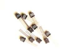 2SC733  "Original" Toshiba Transistor 1 pc