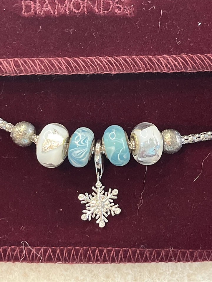 Pulsera Helzberg Diamantes Plata 925 Con 5 Dijes Foto 4 de 4