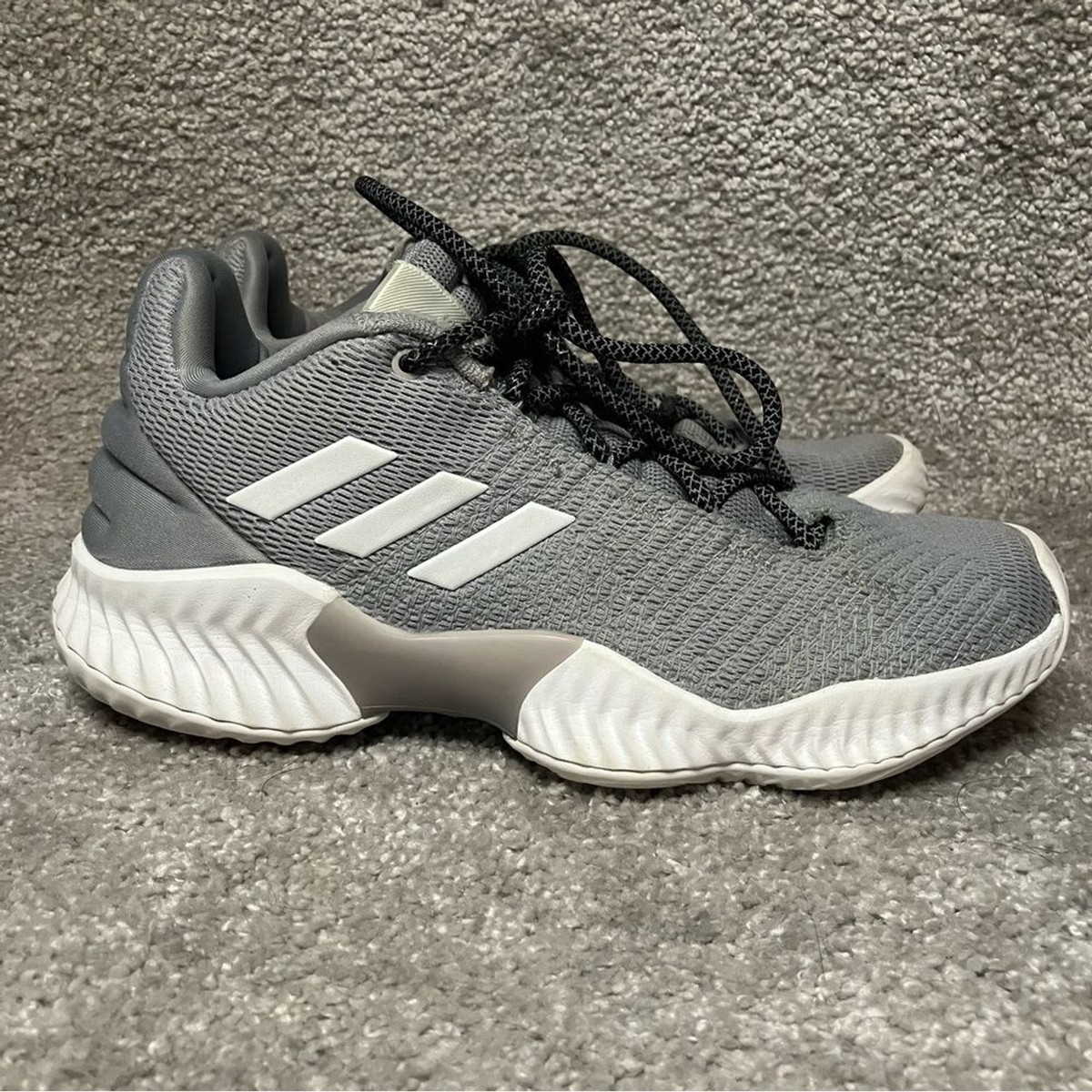 Adidas Pro Bounce Basketball Shoes Gray Men’s Size