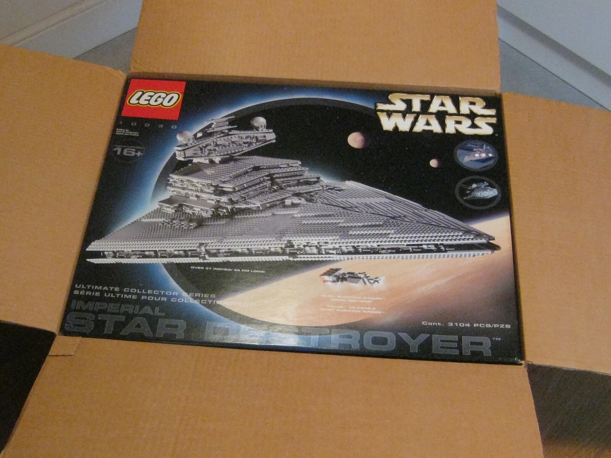 Lego Star Wars 10030 UCS Imperial Star Destroyer BNIB Excellent Condition Sealed