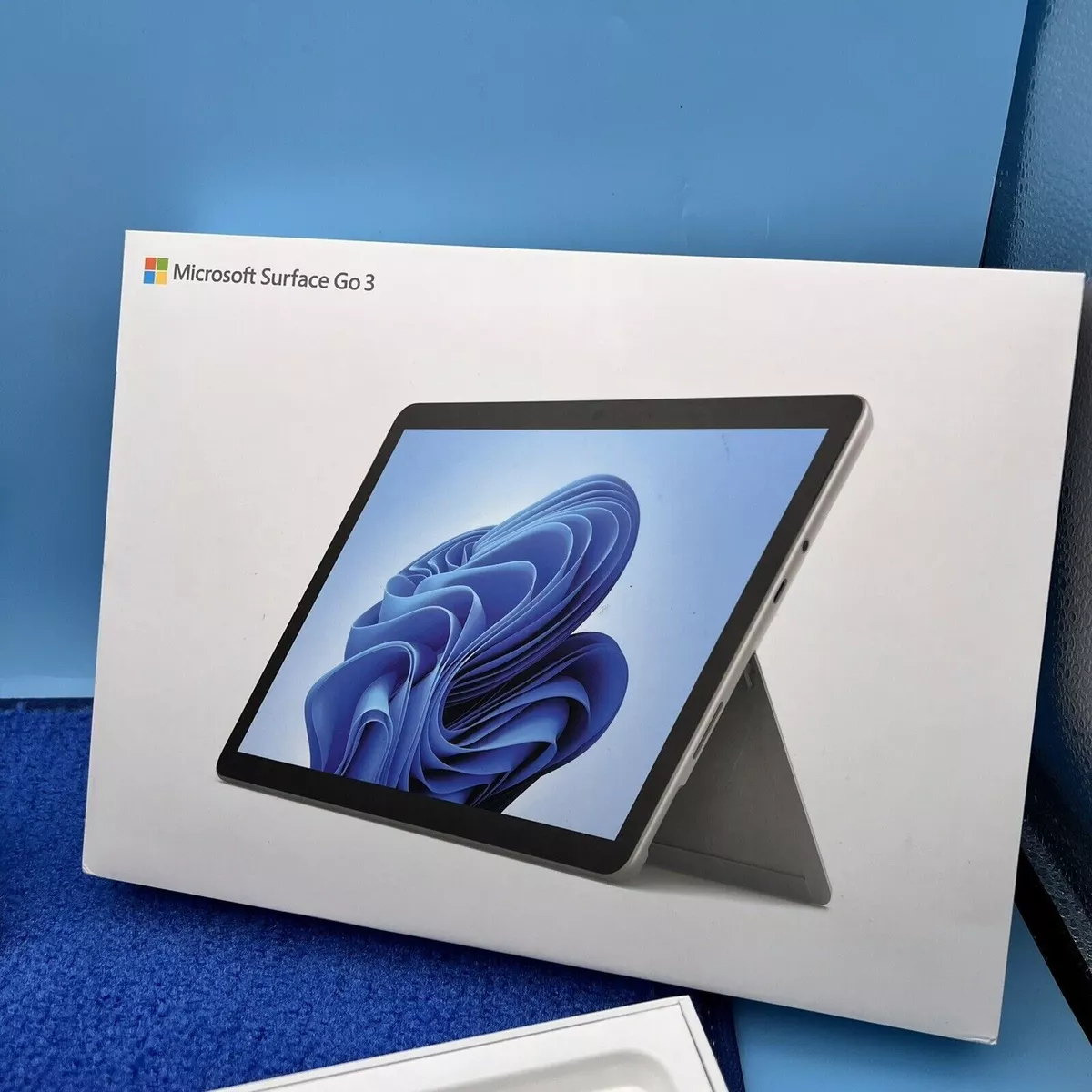 Microsoft Surface Go 3 10.5” Touch-Screen Intel Pentium Gold 8GB