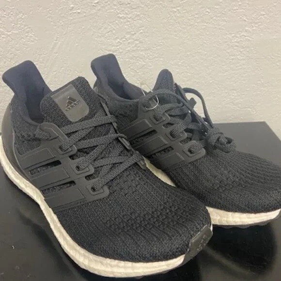 BB6166] Mens ADIDAS UltraBoost Ultra Boost 4.0 Black White