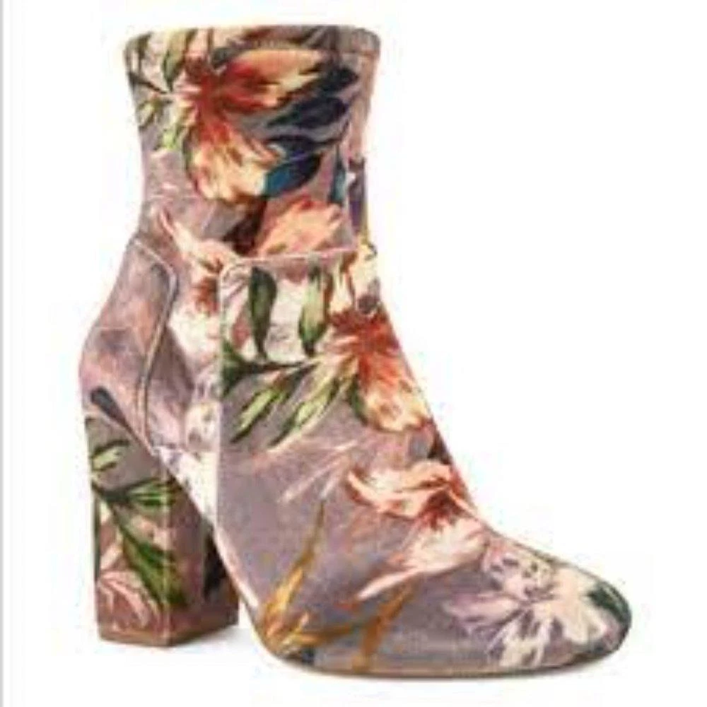 Nine west shop floral booties