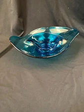 Vtg MCM Retro Viking Art Glass Blunique Epic Magical Blue Color Dish 8in. Long