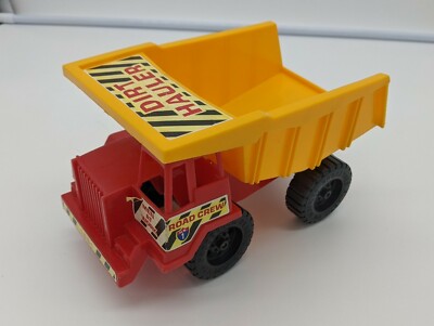 Processed Plastic Co Dirt Hauler Red and Yellow Vintage 1661
