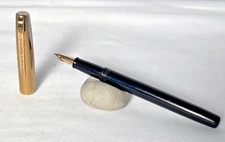 Eversharp Slim Ventura, 14K nib and gold filled cap. Aerometric filler. Restored