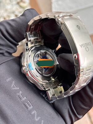 Omega Seamaster Diver 300m America's Cup White Blue 210.30.42.20