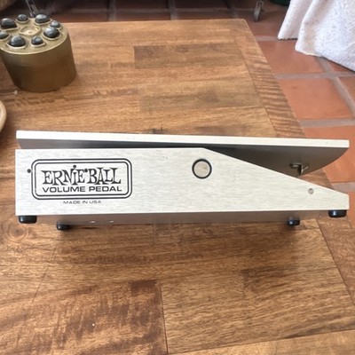 Ernie Ball Volume Pedal Analog Electric Guitar J34184