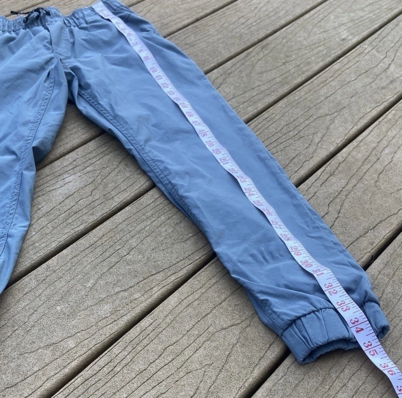 Pantalones de chándal cargo impermeables vintage grises para niños con bolsillos talla mediana 10/12 Foto 4 de 4