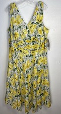 Robbie Bee Womens Size 22W  Yellow Floral Sleeveless Fit Flare Lined Tea Dress