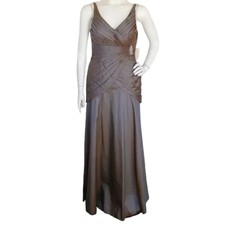 MORI LEE Gown/Dress, 9/10, Colorshift - Green/Brown, Floor/Long