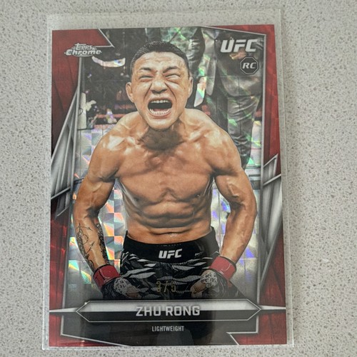 Zhu Rong [Red Refractor] #172 2026 Topps Chrome UFC card