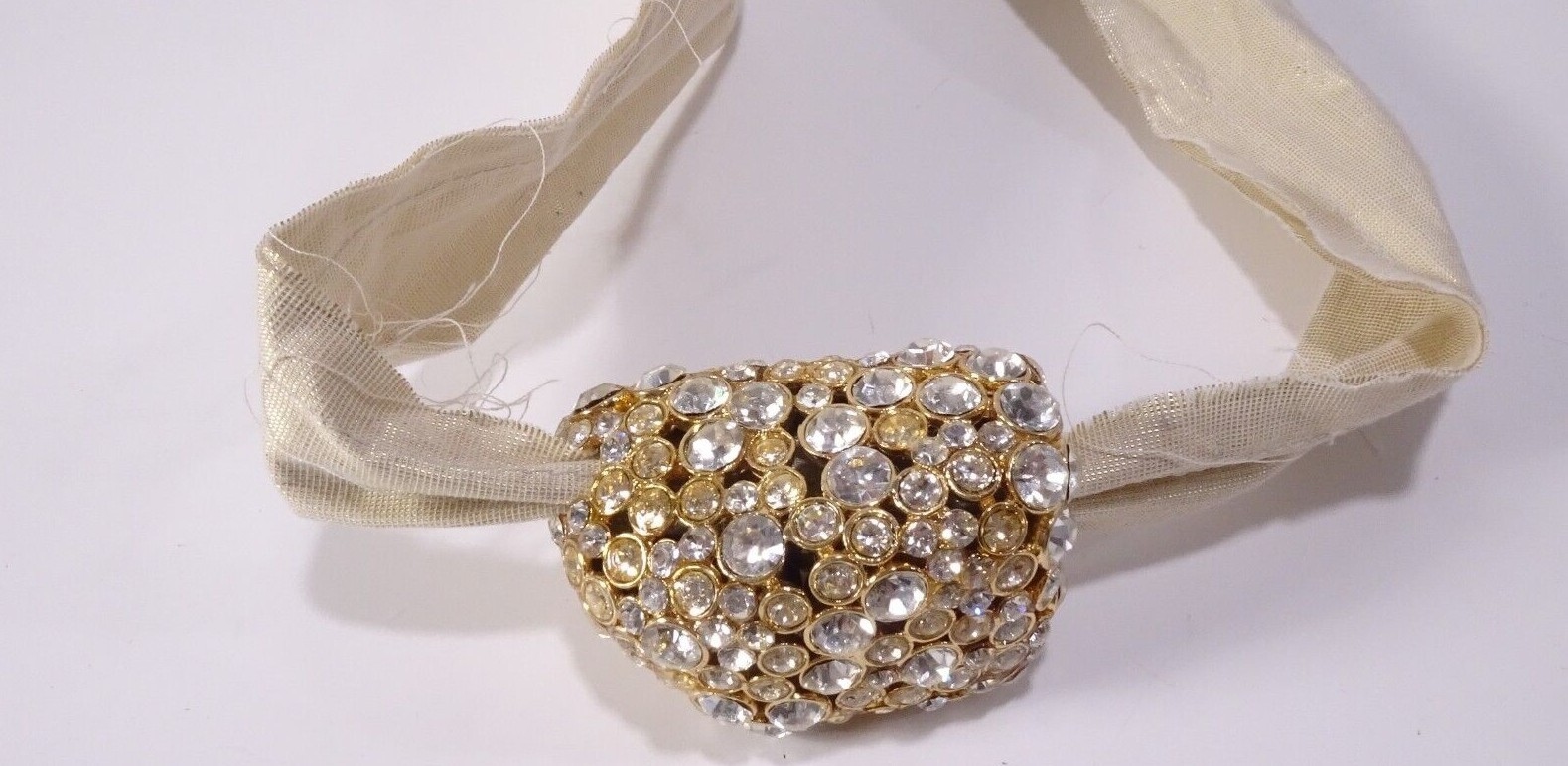 Lee Angel Women's Crewm Gold Lame Tie Bold Crystal Rock Tie Necklace NWT 495