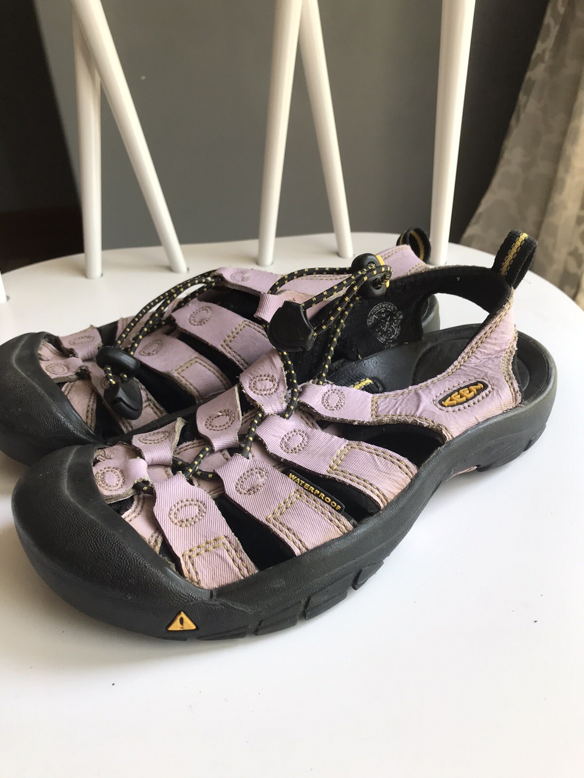 Scarpe da donna Keen impermeabili taglia 3 scarpe sportive acquatiche lavanda