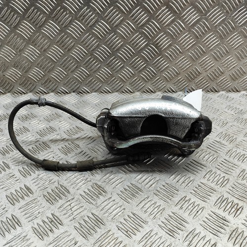 VOLKSWAGEN GOLF MK8 Bremssattel vorne rechts 5WA615124 1.0i 81 kW 2024 24599070