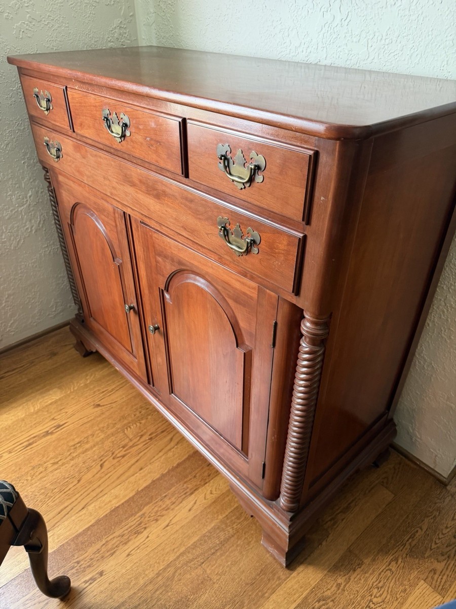 This is a Willett Wildwood solid cherry sideboard, server, from