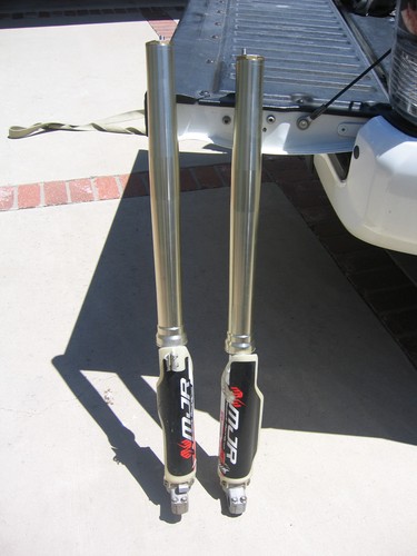 2000 & 2001 HONDA CR250 R OEM R&L FRONT FORKS SUSPENSION GREAT WORKING CONDITION