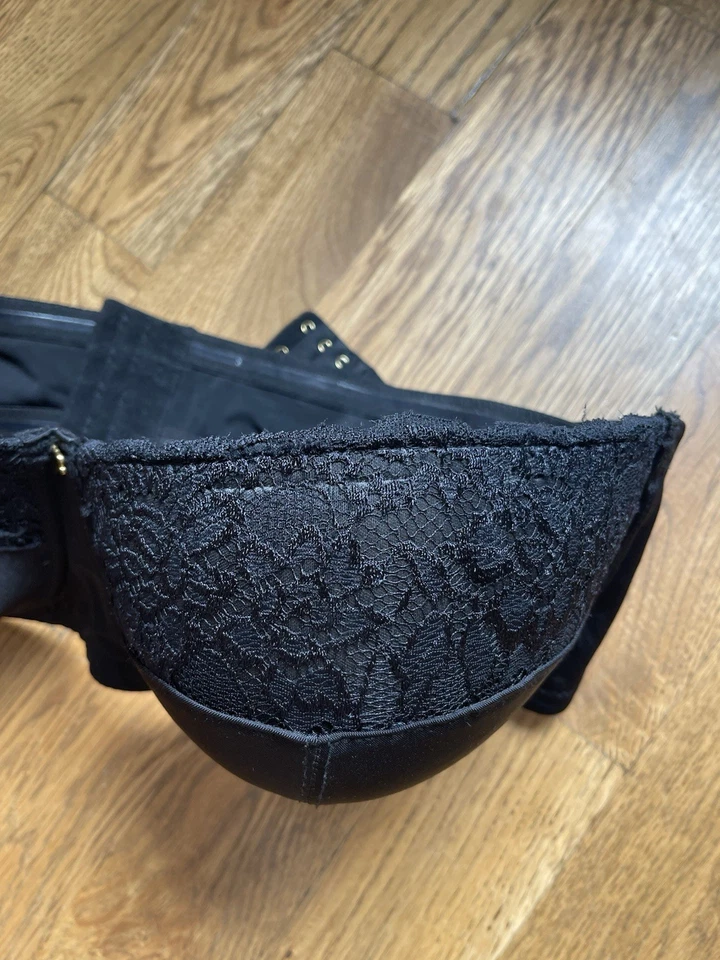 Sujetador Ashley Stewart - 42D 6 vías mariposa negro sin tirantes con aros Foto 3 de 4