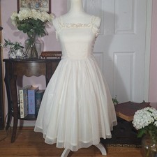 Preview of Innocent World Ivory Dot Tulle Layer JSK Classic Lolita Jumper Skirt Shirred