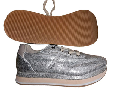 ZARA Girls Silver Lace Up Sneakers   Sparkly Casual Shoes   Good Conditi