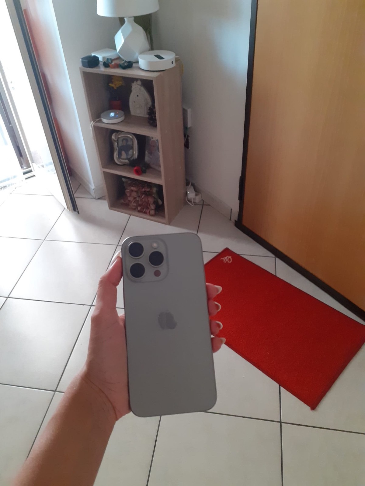 Apple iPhone 15 Pro Max - 256GB - Titanio Naturale (Sbloccato)