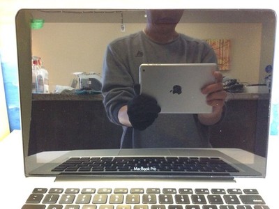 Apple MacBook Pro 13”Laptop Mid-2009 A1278 C2D P7550 2.26GHz 2GB