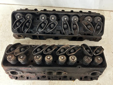 1967 1968 Chevy 302 327 V8 3917291 Cylinder Heads Sbc 225
