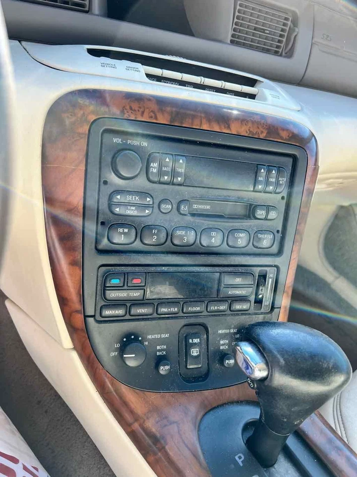 Alternador usado compatible con: Lincoln Mark Series 1998 grado A Foto 2 de 4