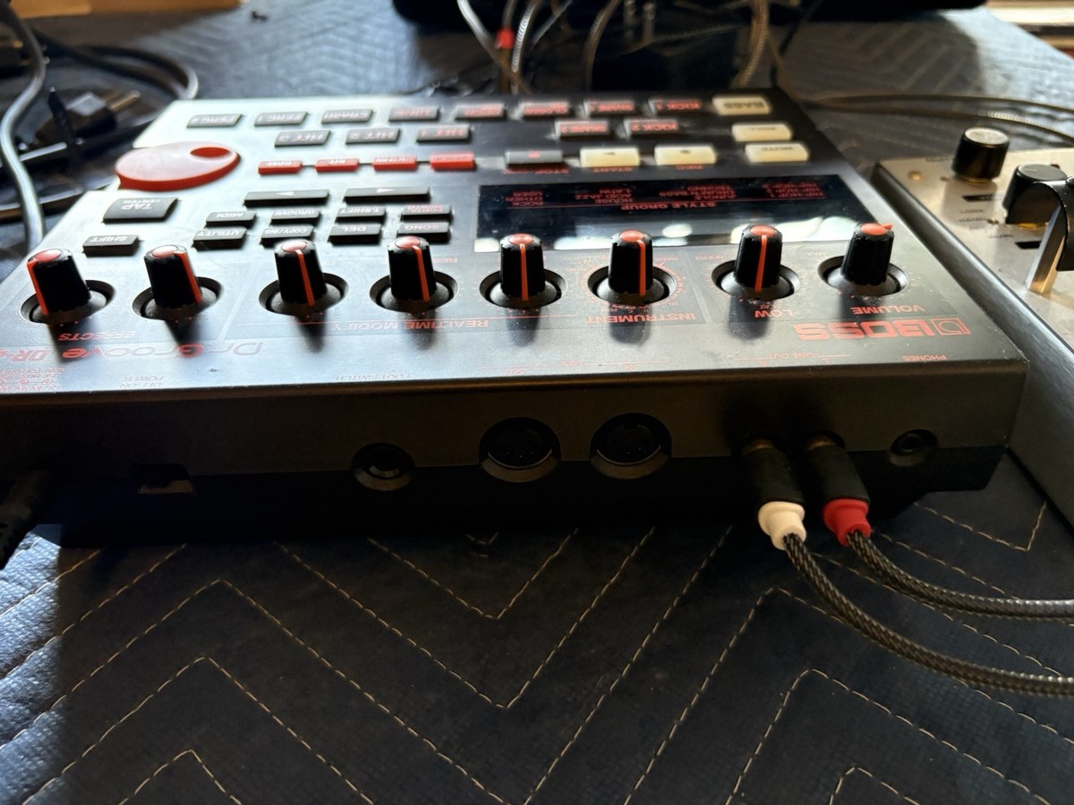 DR-202/BOSS/Dr.Groove/未使用/動作確認済/ドクターグルーブ BOSS DR-202 Dr. Groove | Vintage Synth Explorer