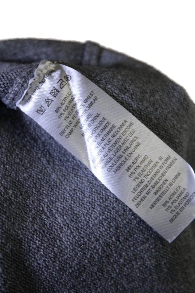 Suéter feminino French Connection manga longa gola V cinza tamanho M - Imagem 4 de 4