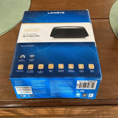 Cisco Linksys Advanced Simultaneous Dual-Band Wireless-N Router (E2500NP)