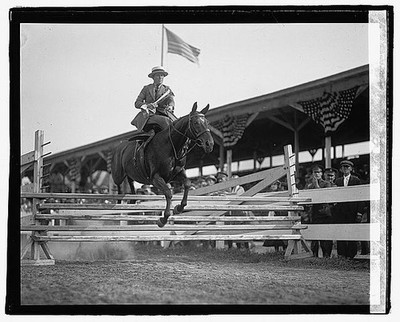 Photo:Mrs. D.L. Lee, 5/12/22