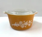 Pyrex Butterfly Gold 473-B 1 Qt VTG Casserole W/Lid
