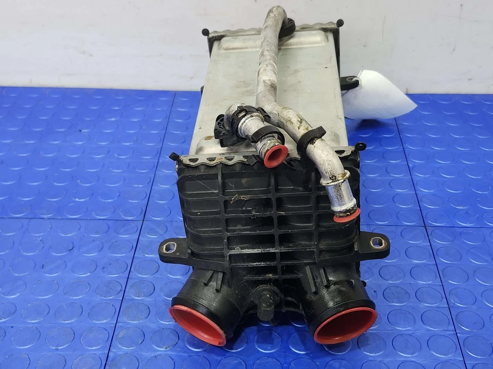 Intercooler de aire de carga turbo 12-15 Mercedes Benz ML63 5,5 L OEM 2760900214 Foto 4 de 4