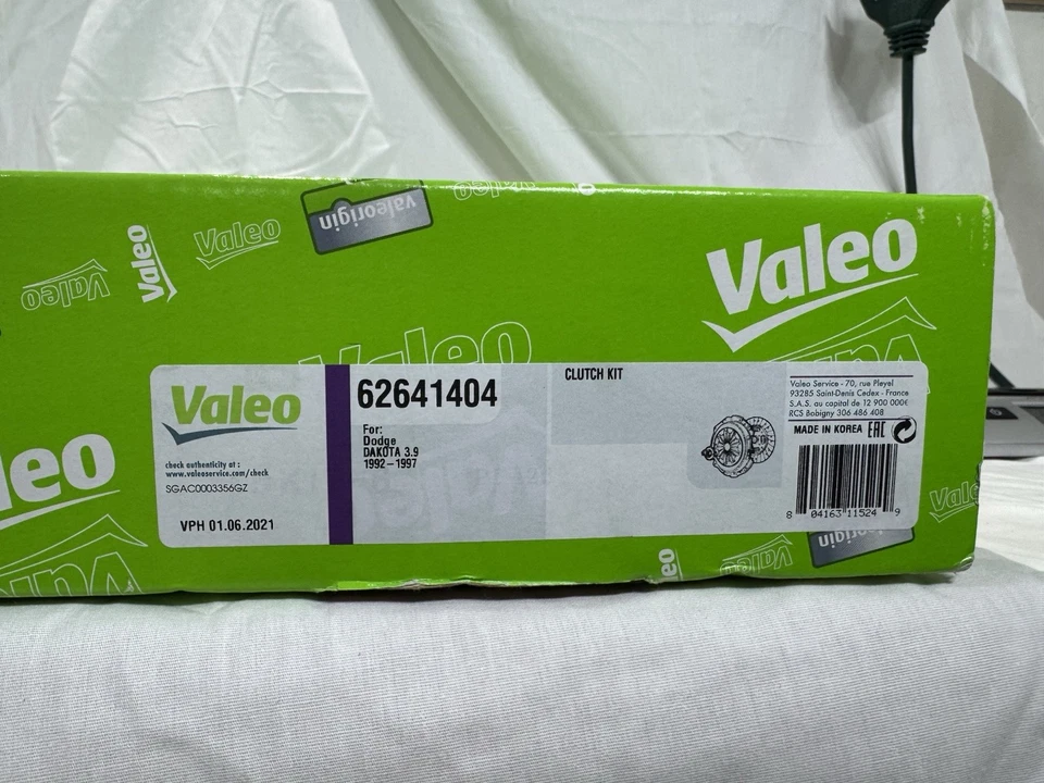 VALEO 62641404 SIGNATURE PERFORMANCE CLUTCH KIT NEW IN BOX JEEP 4.0 DAKOTA 3.9 - Image 2 of 3