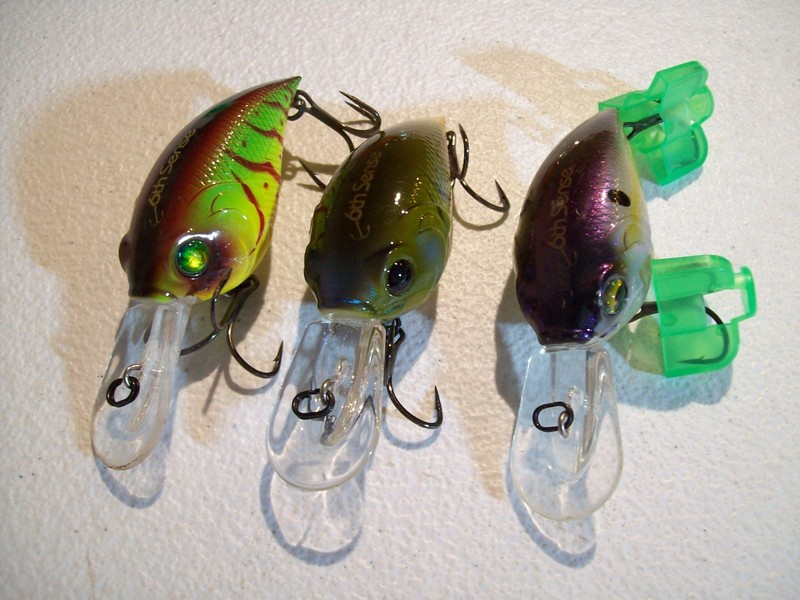 3 GREAT COLORS 6TH SENSE DIVING FISHING LURES