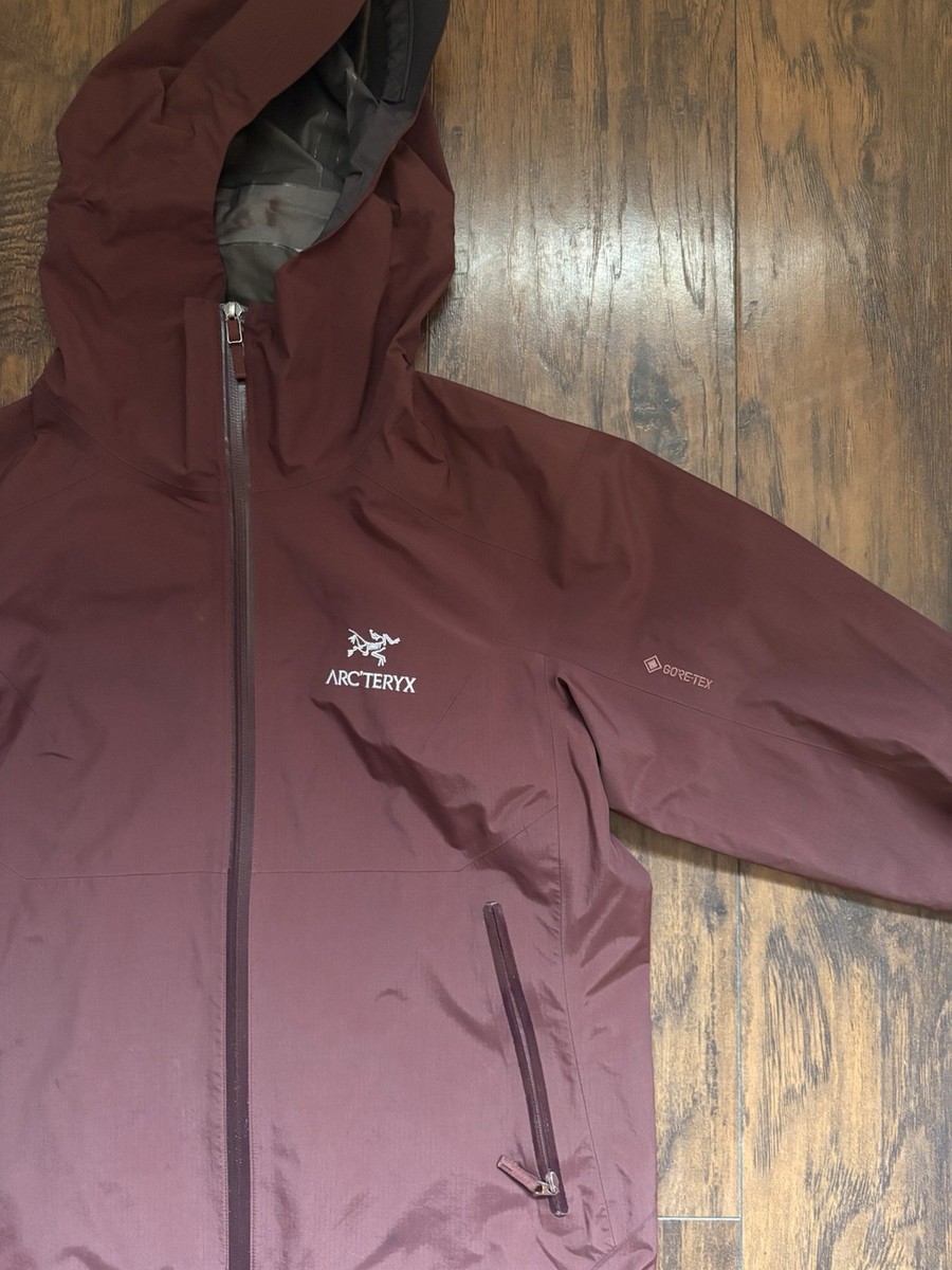 Arc'teryx Women's GORE-TEX Water-Resistant Hooded Rain Jacket