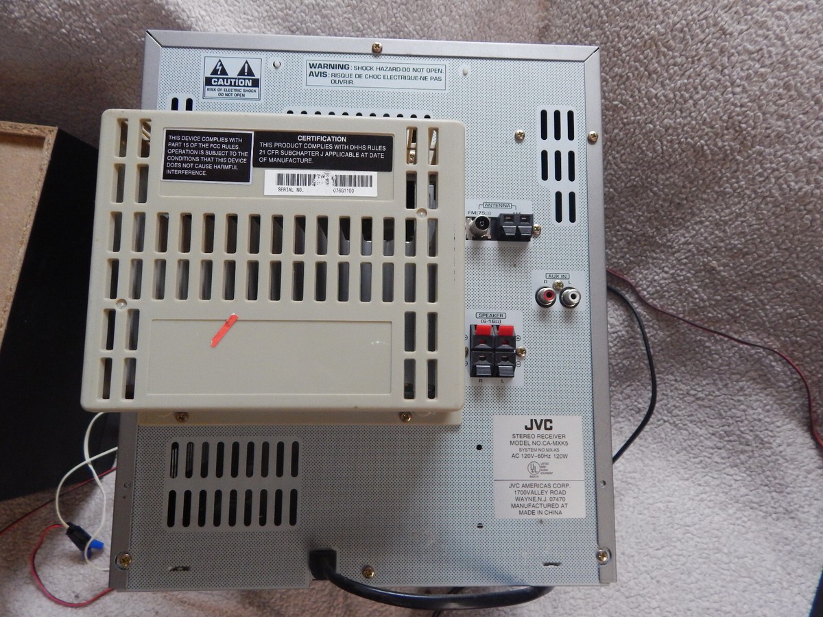 JVC Stereo Receiver & Speakers CA-MXK5 3 CD Changer Dual Cassette