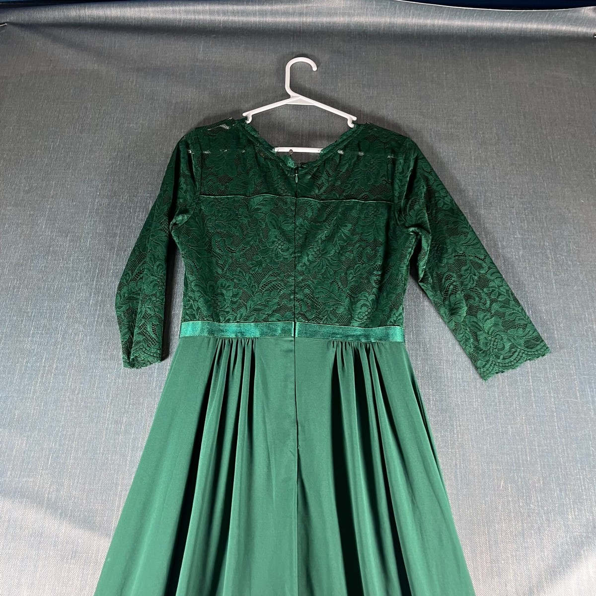 green emerald velvet dress Amazon.com: Miusol Women's Retro V-Neck Business Ruffle Style Cocktail  Party Dress (Medium, Dark Green) : Clothing, Shoes & Jewelry main image 1