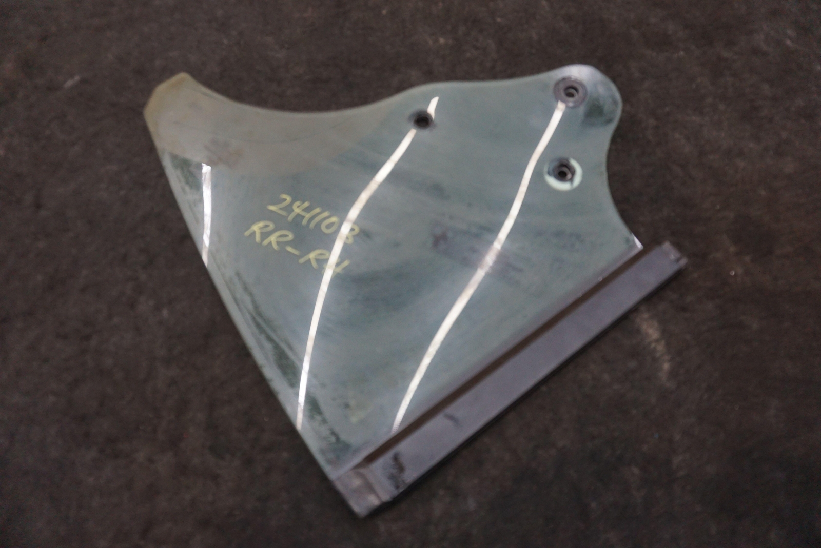 Rear Right Side Wing Quarter Window Glass OEM 69845300 Ferrari California 08-14