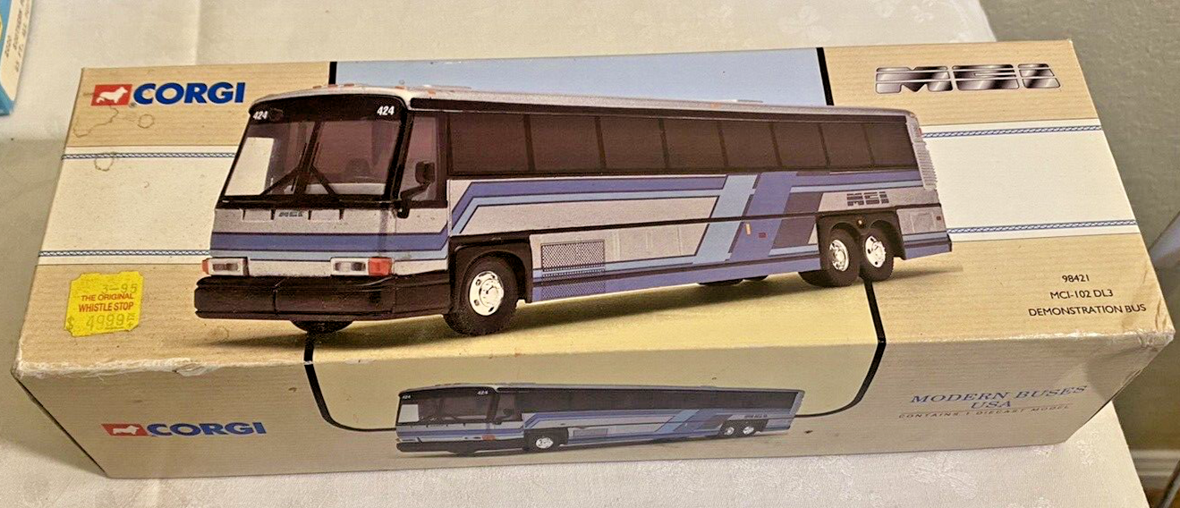 MCI-102DL3 DEMONSTRATION BUS CAST NUMBERED LIMITED EDITION