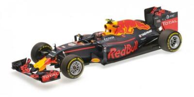 Red Bull Racing RB12 1:18 スケール Minichamps Red Bull Racing Tag-Heuer RB12 #26 1:18 117160026