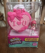 Shopkins Lil' Secrets Doll, Date Spot I    U Secret Locket like Polly Pockets 