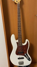 Squier by Fender Jazz Bass Jazz Bass White 4 strings